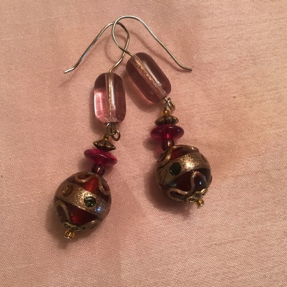 Goldtone Ear Wires w/Red Lamp Work Beads - Picture 6 of 6